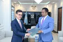 Wasiirka Arrimaha Dibadda oo ka Guddoomay Nuqulka Warqadaha Aqoonsiga Danjiraha Cusub ee Aljeeriya