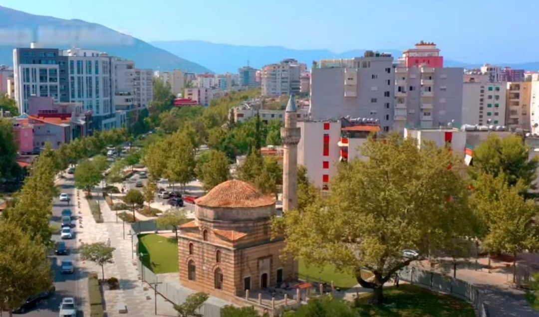Me mbështetje të Türkiyes do të restaurohet xhamia osmane e Muradies në Vlorë