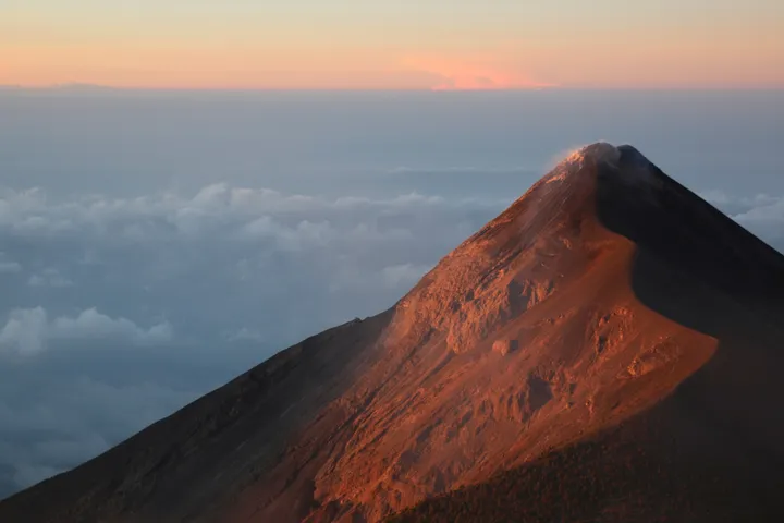 Guatemala issues danger alert as Fuego volcano erupts