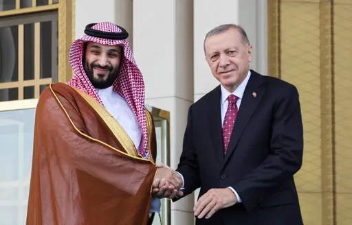 الرئيس أردوغان يدين هجمات الحوثيين على السعودية ويؤكد تضامن تركيا مع المملكة