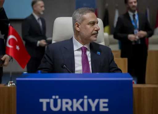 Kryediplomati turk Fidan diskuton për krizat e vazhdueshme globale me homologët e tij