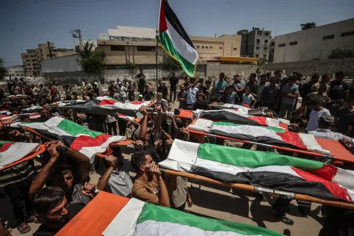 Varrim masiv në Gaza për 112 viktima të nxjerra nga rrënojat