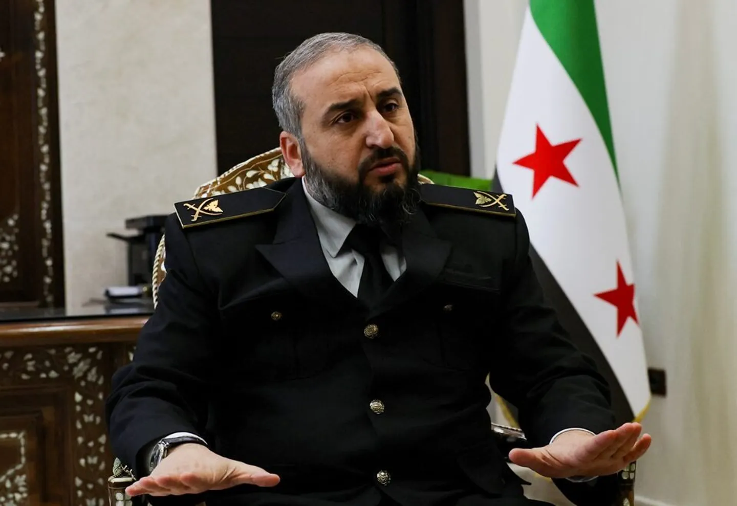 وزير الدفاع السوري يبحث مع نائب رئيس الوزراء القطري أوجه التعاون والتنسيق