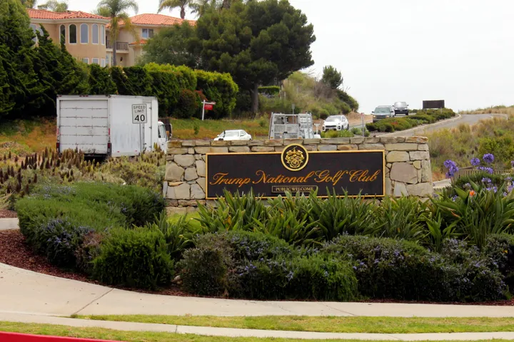Armed man arrested outside Trump's California golf course ahead of presidential visit