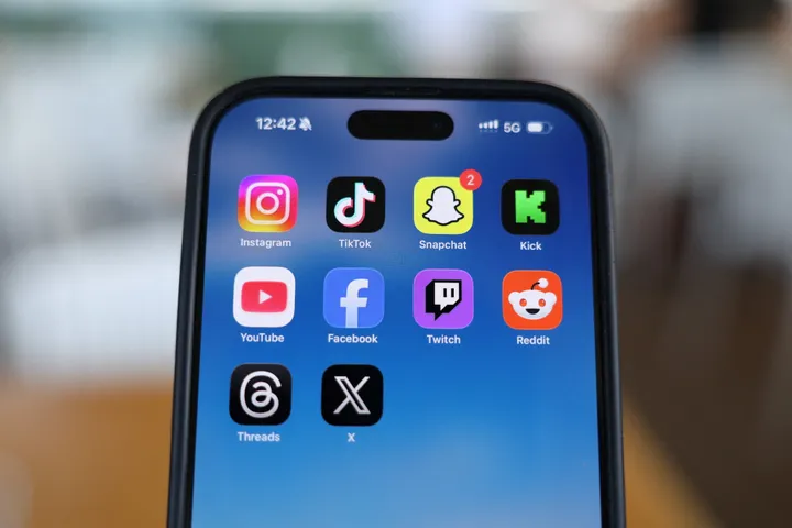 Indonesia batasi lima juta akun anak di platform digital melalui PP Tunas