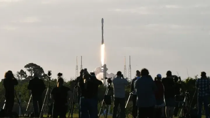Odbačeni dio SpaceX rakete vjerovatno udario u Mjesec