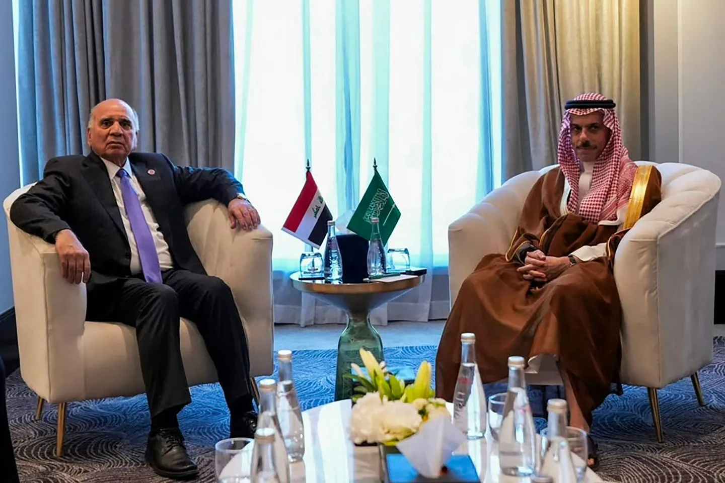 Iraqi, Saudi foreign ministers discuss security delegation visit