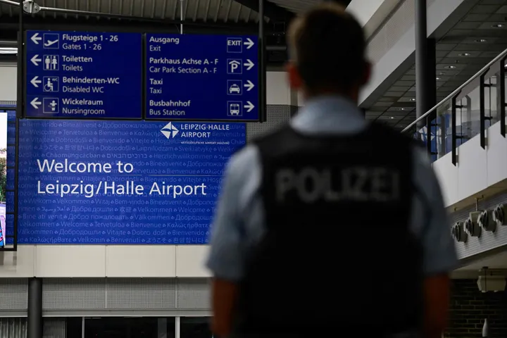 Rosja odpowiedzialna za próbę „hybrydowego ataku” na lotnisku w Lipsku – Berlin