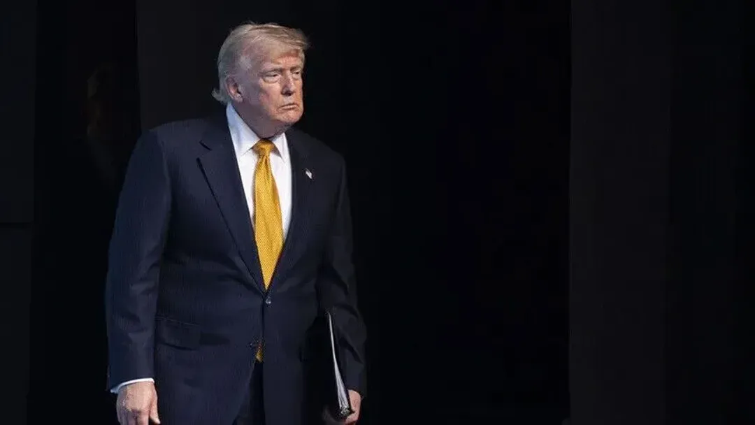 Trumpi paralajmëron ndjekje penale për personat që zbulojnë informacione