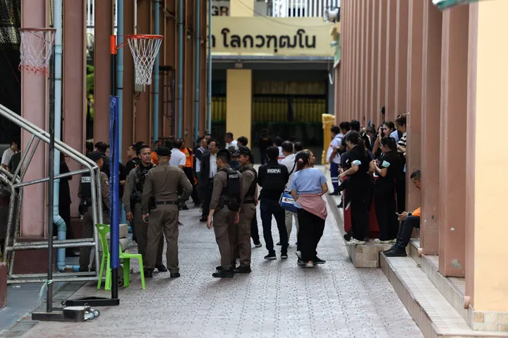 Tajlandë, të paktën dy të vdekur dhe 15 të plagosur nga të shtënat në një shkollë