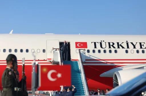 Президент Турции прибыл в Саудовскую Аравию для трехсторонних переговоров