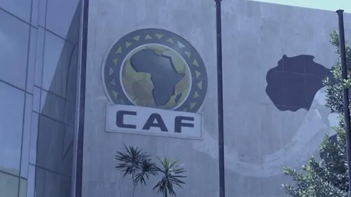 La CAF soutient le président de la FIFA malgré "l'aveu d'erreurs"
