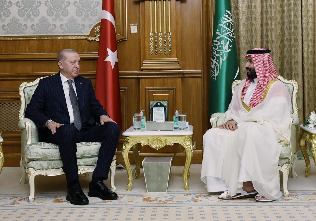 Presidenti Erdoğan takohet në Mekë me Princin e Kurorës së Arabisë Saudite Bin Salman