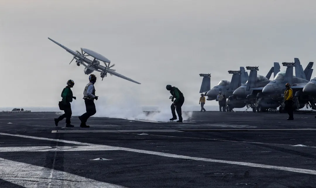 Military families reportedly confront Navy leaders over USS Lincoln's prolonged Iran war deployment