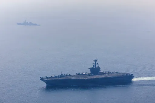 Семьи американских военных пожаловались на условия на авианосце USS Abraham Lincoln