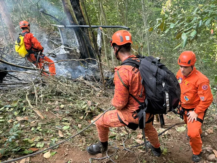 Četiri osobe poginule u padu helikoptera u Rio de Janeiru