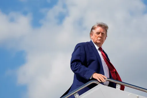 Трамп расширил ограничения на гражданство по праву рождения