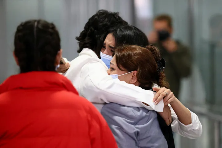 Germany seeks migrant returns to Italy, Greece as EU asylum pact takes effect