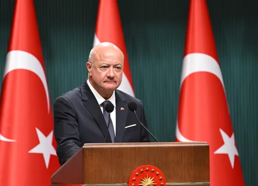 Kancelari austriak vlerëson përpjekjet e Türkiyes për paqe në Ukrainë dhe rolin e saj rajonal