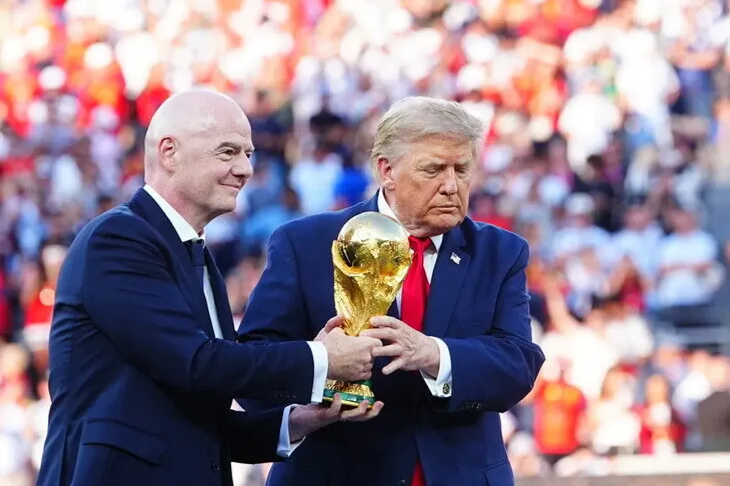 Trump aionya FIFA kuhusu kumtimua Gianni Infantino