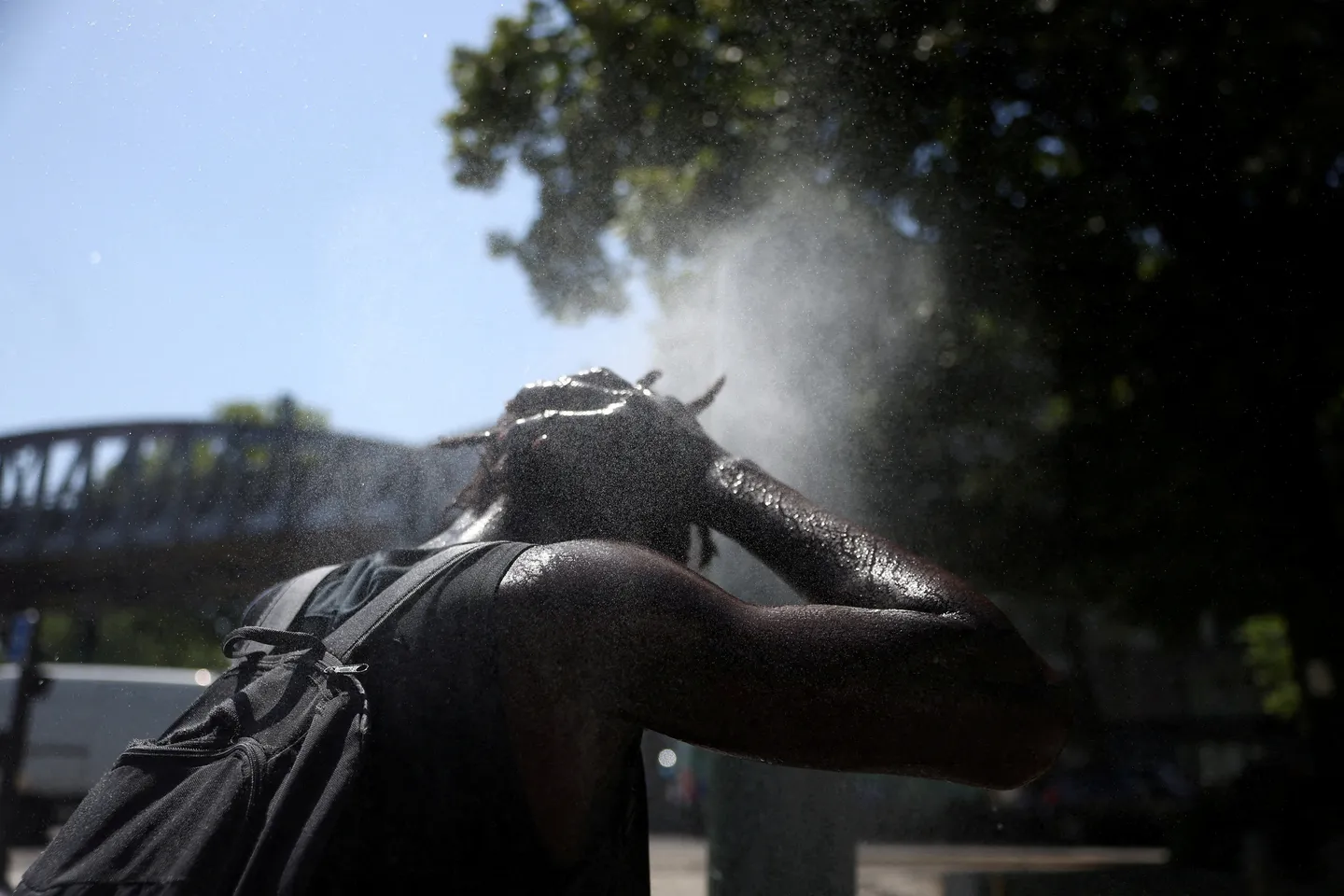 Heatwave puts more than 40 French departments under orange alert