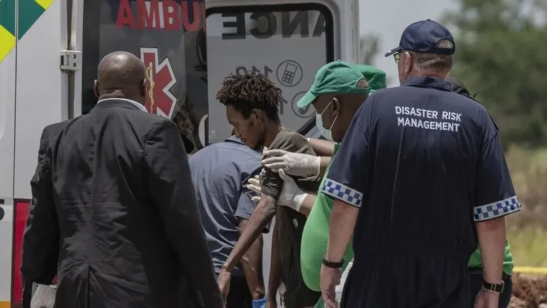 Strahuje se da je 14 ilegalnih rudara poginulo u napuštenom rudniku u Južnoj Africi, desetine povrijeđenih