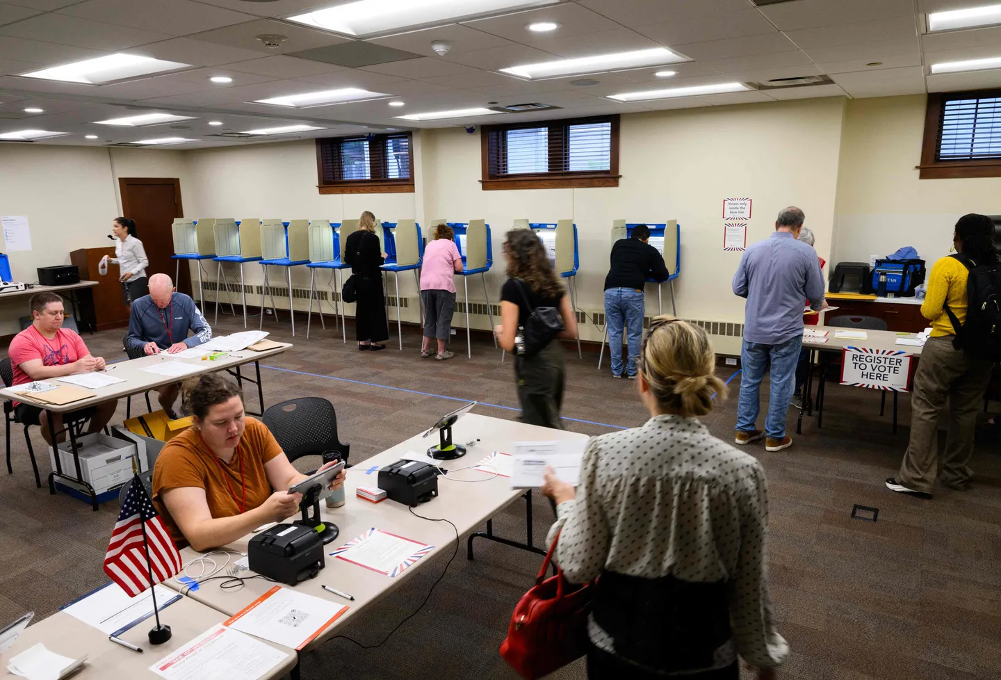 US primaries in Minnesota and Wisconsin offer fresh test of Democrats' progressive surge