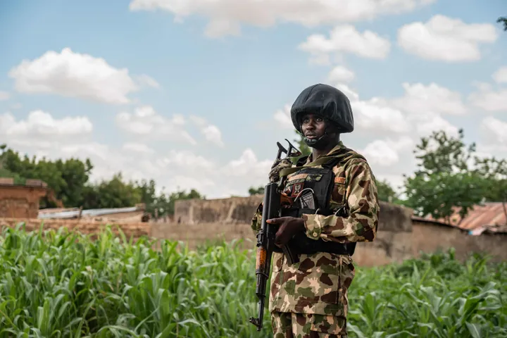Nigeria president order rescue afta dem kidnap plenty pipo for Niger