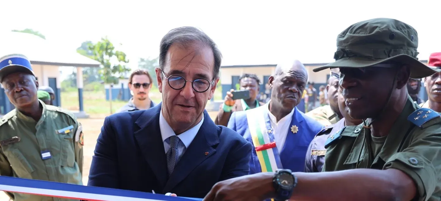 France: procédure contre l’ambassadeur en Centrafrique après des révélations sur des visites