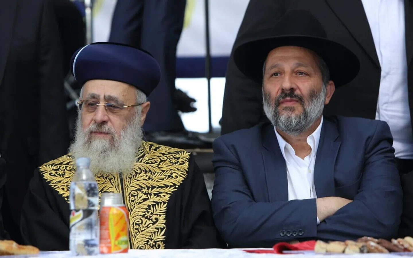 קרע בהנהגה החרדית: קריאות להפלת הקואליציה הישראלית