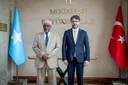 Hoggaamiyaha Koonfur Galbeed oo Muqdisho kula kulmay Safiirka Turkiga ee Soomaaliya