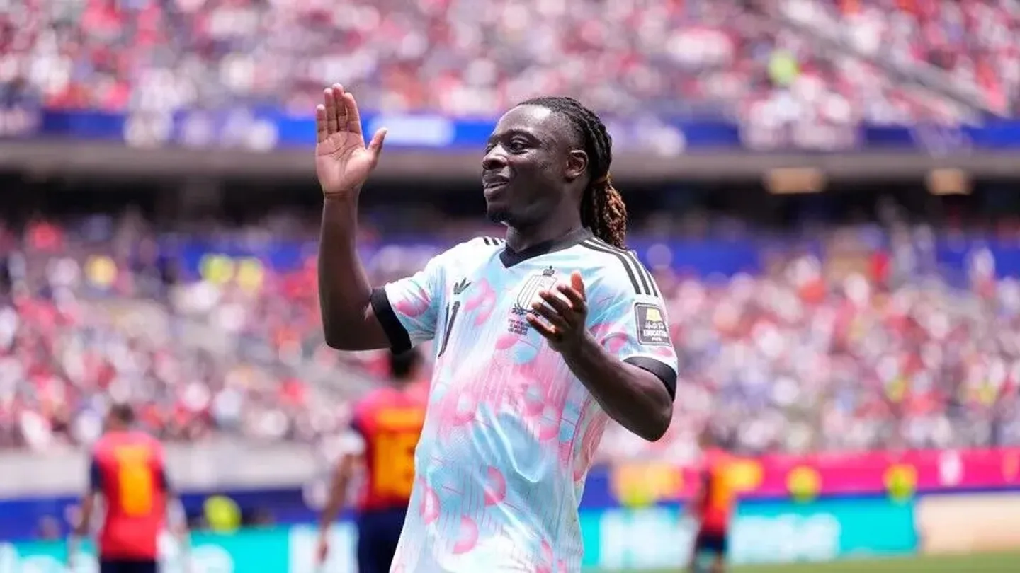 Jeremy Doku extends stay at Manchester City till 2031