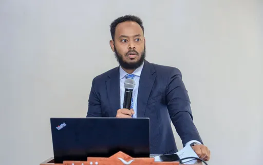 Agaasimaha Guud ee Wasaaradda Arrimaha Gudaha oo Furay Tababar Sare oo ku Saabsan Dhexdhexaadinta