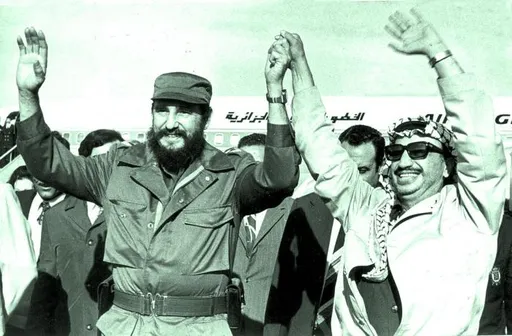 Cuba conmemora los 100 años del nacimiento de Fidel Castro, mientras EE.UU. no cede en su presión