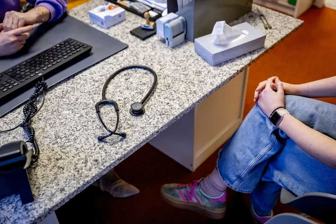 Steeds vaker worden AI-systemen ingezet om mee te luisteren met doktersbezoeken