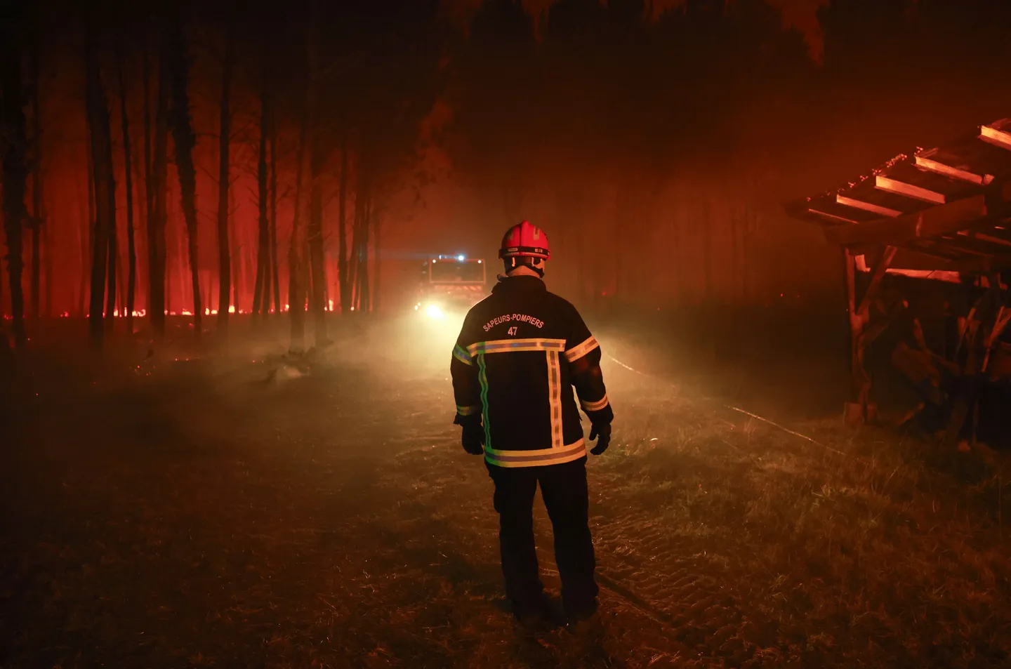France: l'incendie dans le sud-ouest a brûlé 1.580 hectares