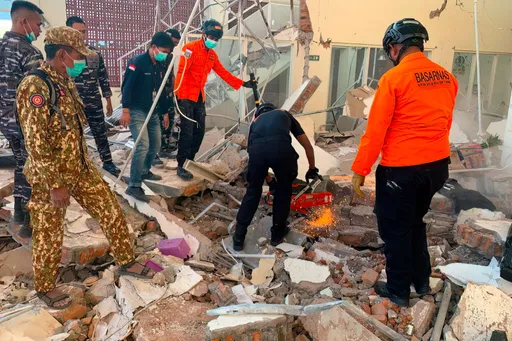 Deadly 7.7 magnitude quake rocks Indonesia as SAR teams scramble for urgent rescue ops