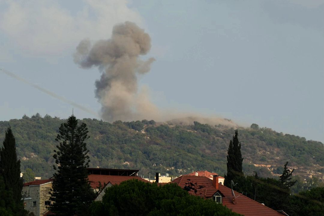 7 قتلى في غارة إسرائيلية على منزل ببلدة أنصار جنوبي لبنان