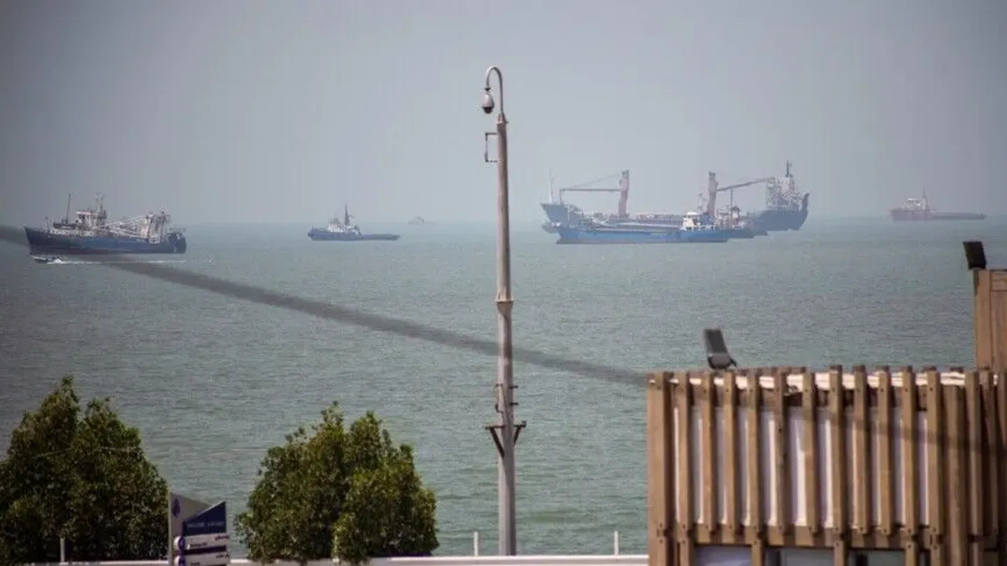 Iran: Hormuz se ne može zauzeti tvitom, nosačem aviona, naredbom ili predizbornim govorom