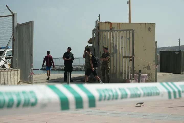 Nach Aufrufen im Netz: Grenze zu Ceuta massiv gesichert