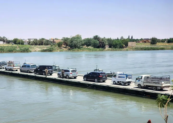 خلال شهر.. تركيا تعلن عبور أكثر من 237 ألف مركبة جسر "الأخوة" في دير الزور