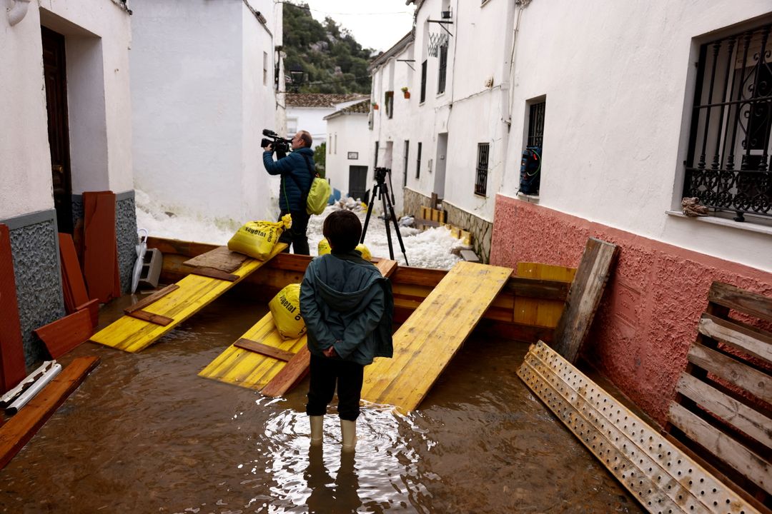 TRT World - Flood, landslide kill two women in northwestern Spain