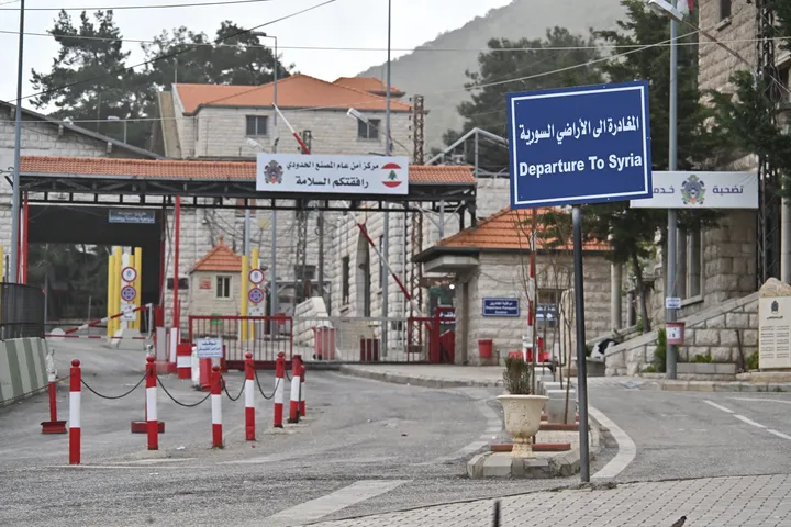 Lebanon orders former Assad general extradited to Syria