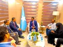 Soomaaliya iyo Hindiya oo Ka Wada Hadlay Xoojinta Iskaashiga Gaadiidka iyo Duulista Rayidka