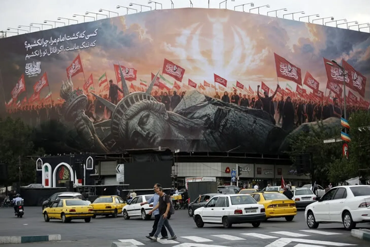 Ligjvënësi iranian: Teherani do të kundërpërgjigjet nëse ShBA-ja përdor armë bërthamore