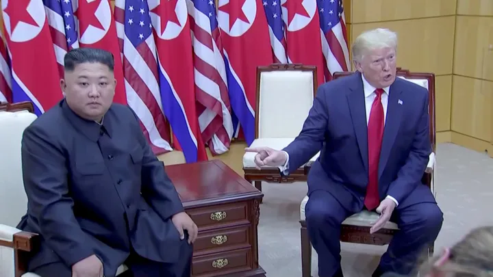 Трамп планирует встречу с Ким Чен Ыном до конца года, — СМИ