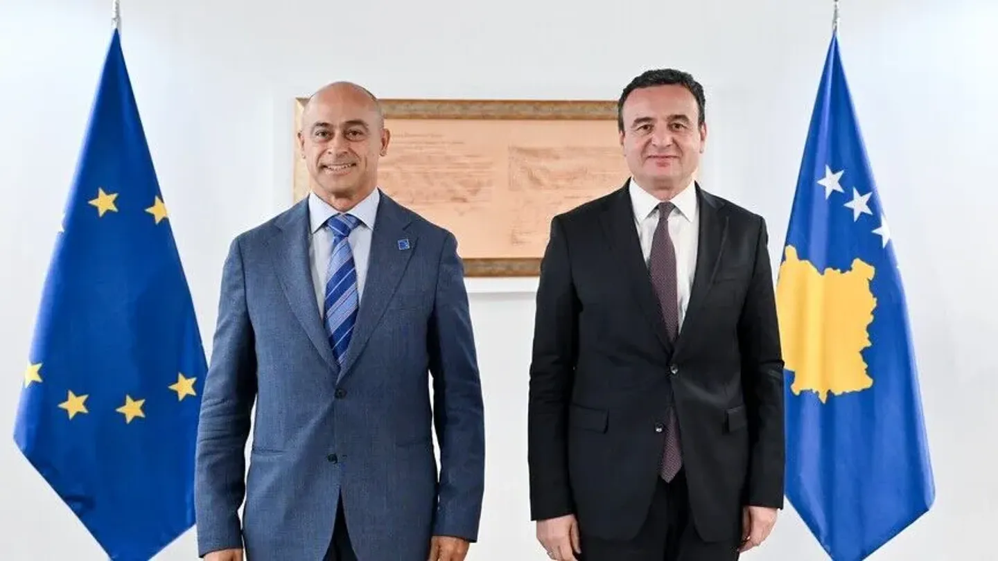 Kurti diskuton për sigurinë me shefin e ri të Misionit EULEX në Kosovë