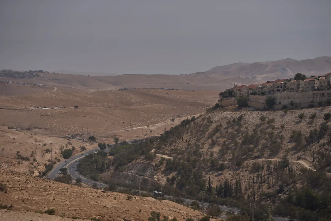 בריטניה מזמנת דיפלומט ישראלי בשל פרויקט ההתנחלות הבלתי חוקי "E1" בשטחים הכבושים בגדה המערבית