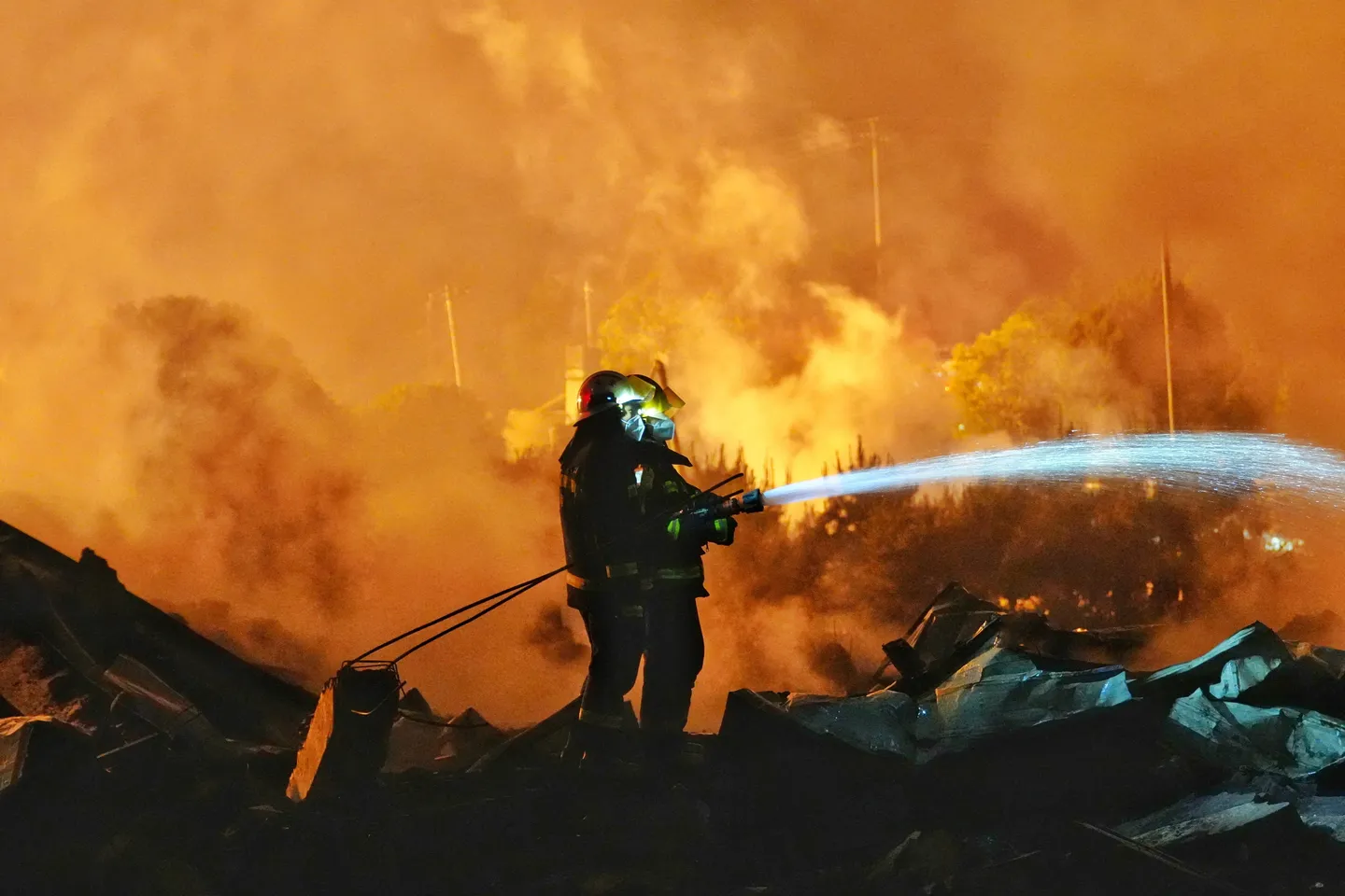 Building fire in northern China kills 8, injures 3
