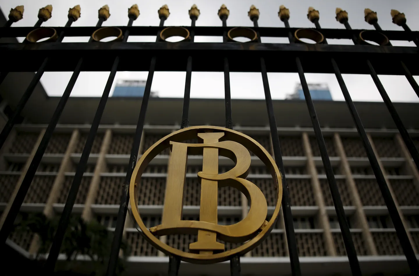 Bank Indonesia pertahankan suku bunga 5,75 persen di tengah tekanan rupiah